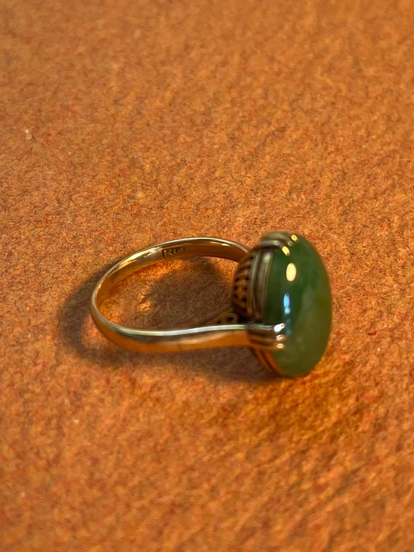 Vintage Japanese 14K Rosy Yellow Gold Jade Cabochon Ring