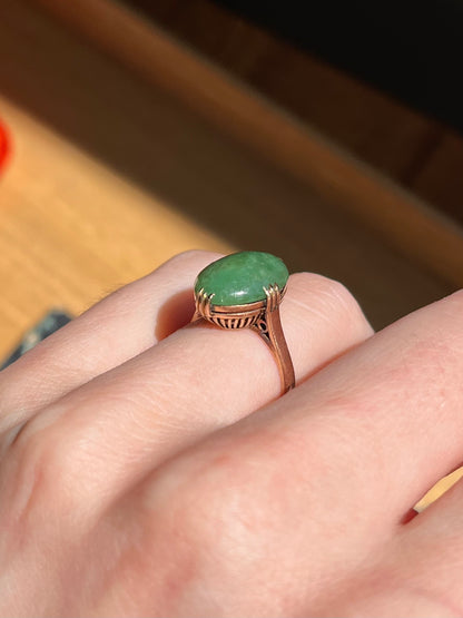 Vintage Japanese 14K Rosy Yellow Gold Jade Cabochon Ring