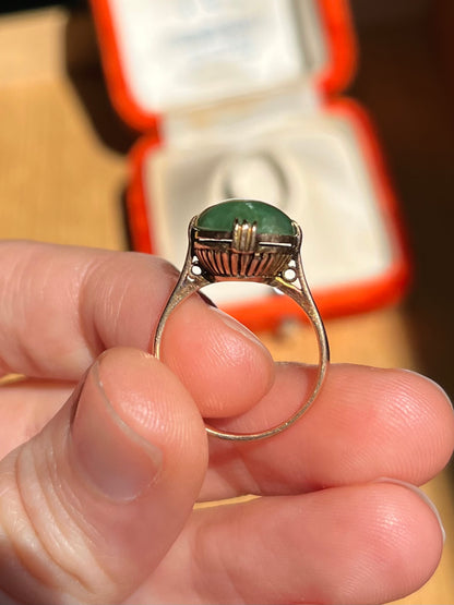 Vintage Japanese 14K Rosy Yellow Gold Jade Cabochon Ring