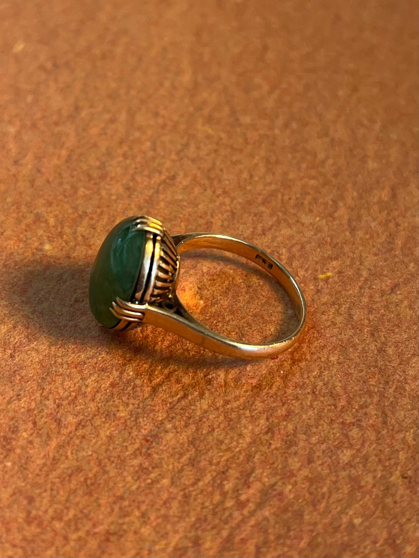 Vintage Japanese 14K Rosy Yellow Gold Jade Cabochon Ring