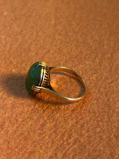 Vintage Japanese 14K Rosy Yellow Gold Jade Cabochon Ring