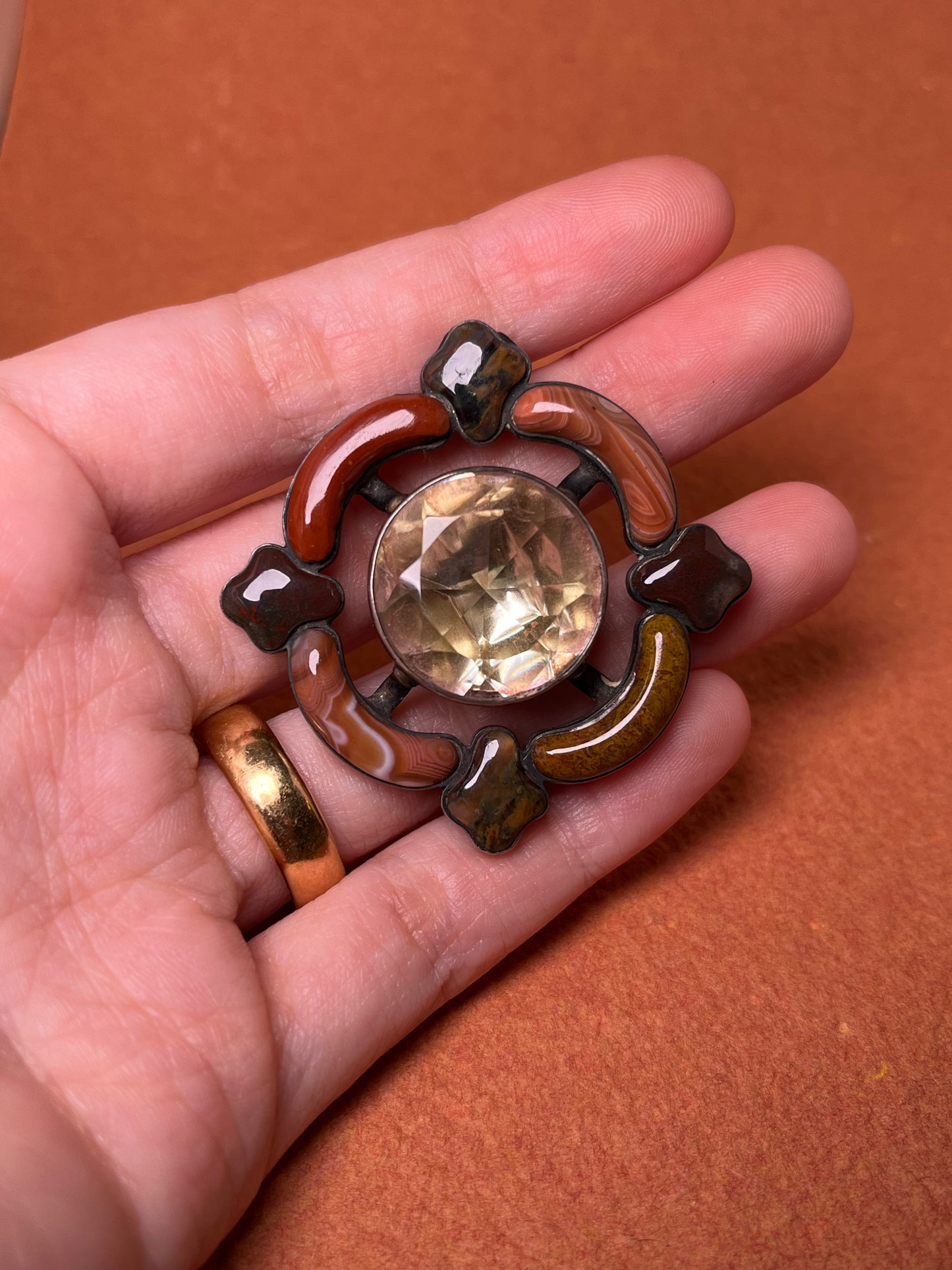 Victorian Scottish Agate and Foiled Rock Crystal Brooch