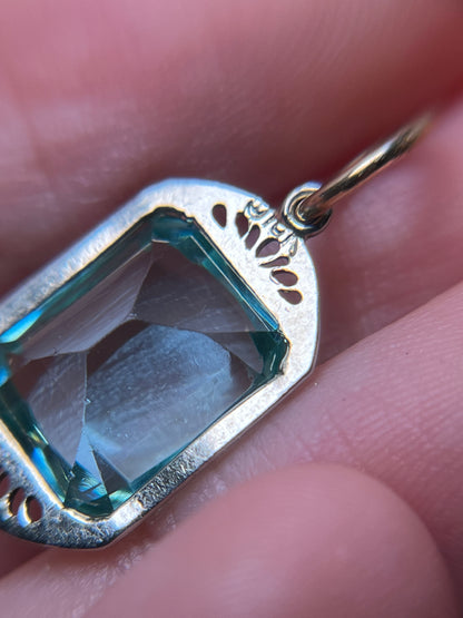 Art Deco 10K White Gold Filigree and Aqua Paste Pendant