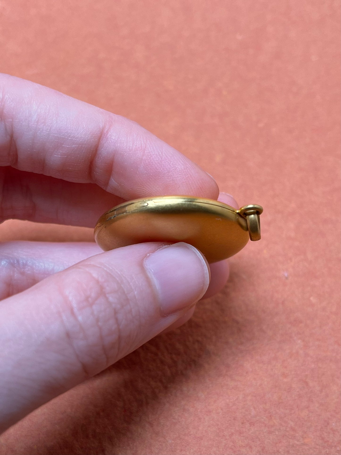 Antique Bloomed Gold Filled Plain Locket