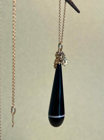 Victorian Banded Agate Natural Pearl and Taille D’épargne Enamel Torpedo Pendant