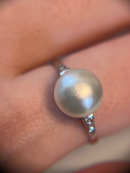 Antique Natural Saltwater Pearl Ring in Platinum with Diamonds