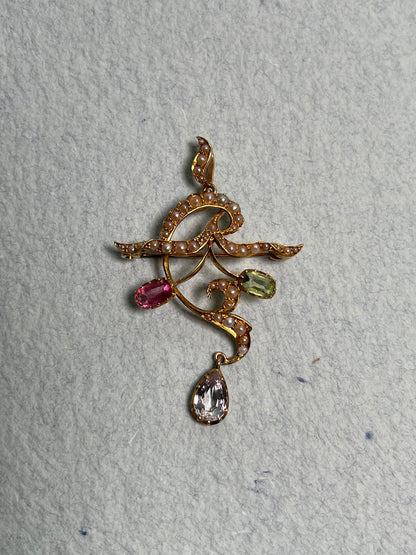 Antique Art Nouveau Lavalier in 15K Gold, with Peridot, Tourmaline, Topaz and Seed Pearls