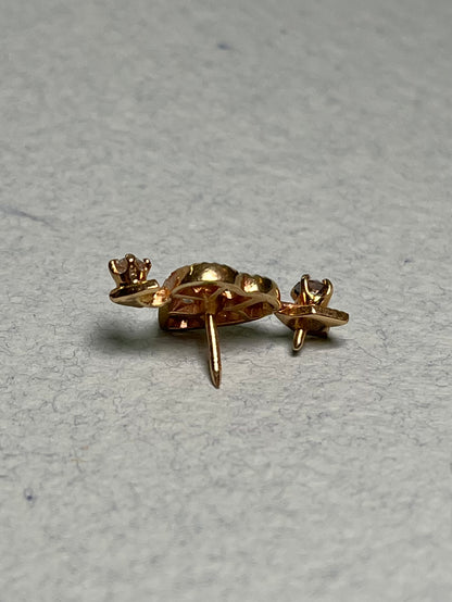 Antique Heart and Arrow Pin in 14K Gold with Old Mine Cut Diamonds