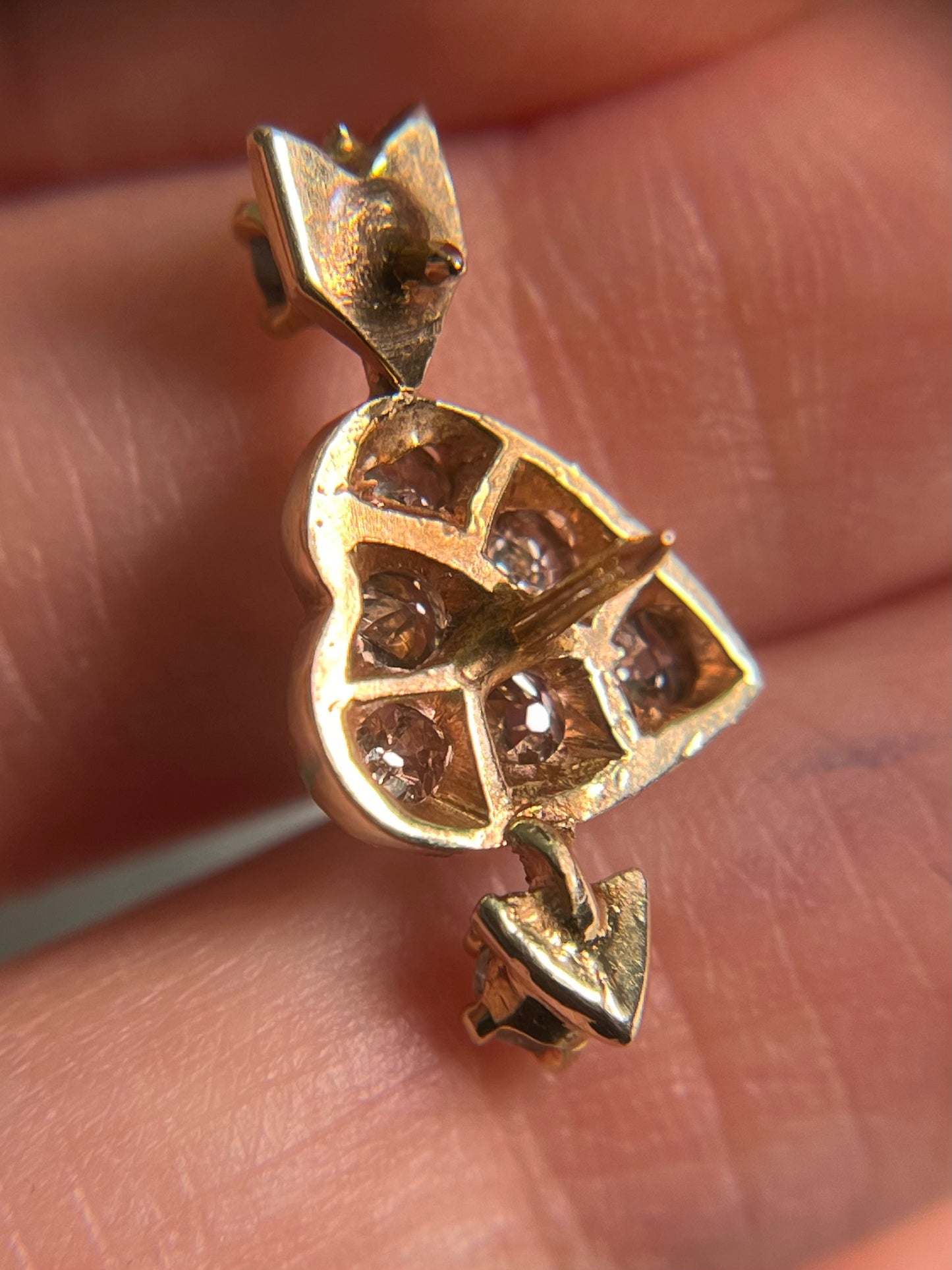Antique Heart and Arrow Pin in 14K Gold with Old Mine Cut Diamonds