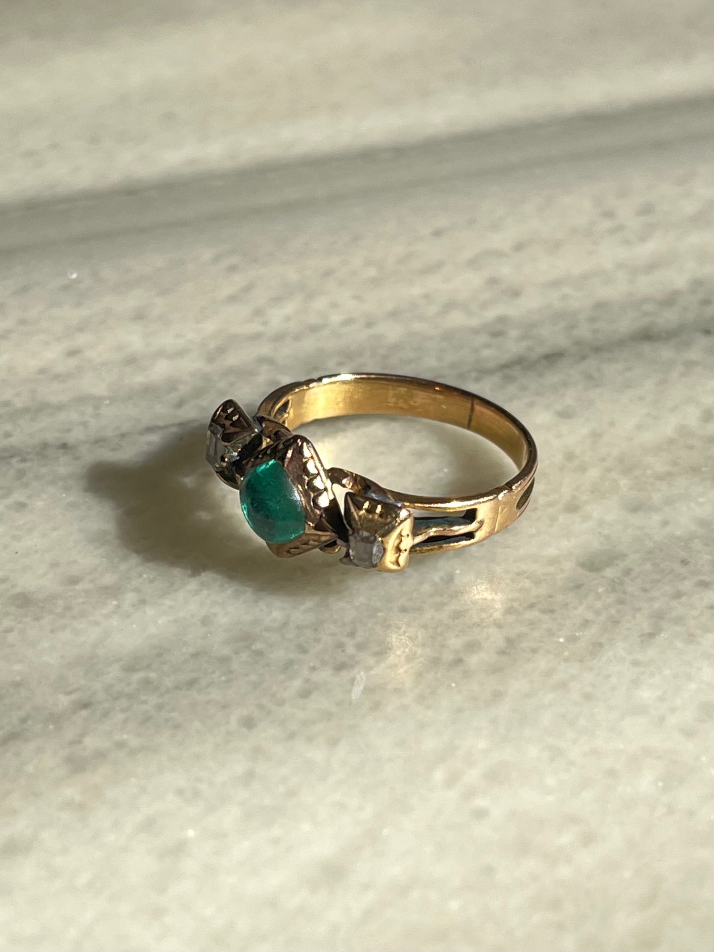 18th Century Emerald and Diamond Ring