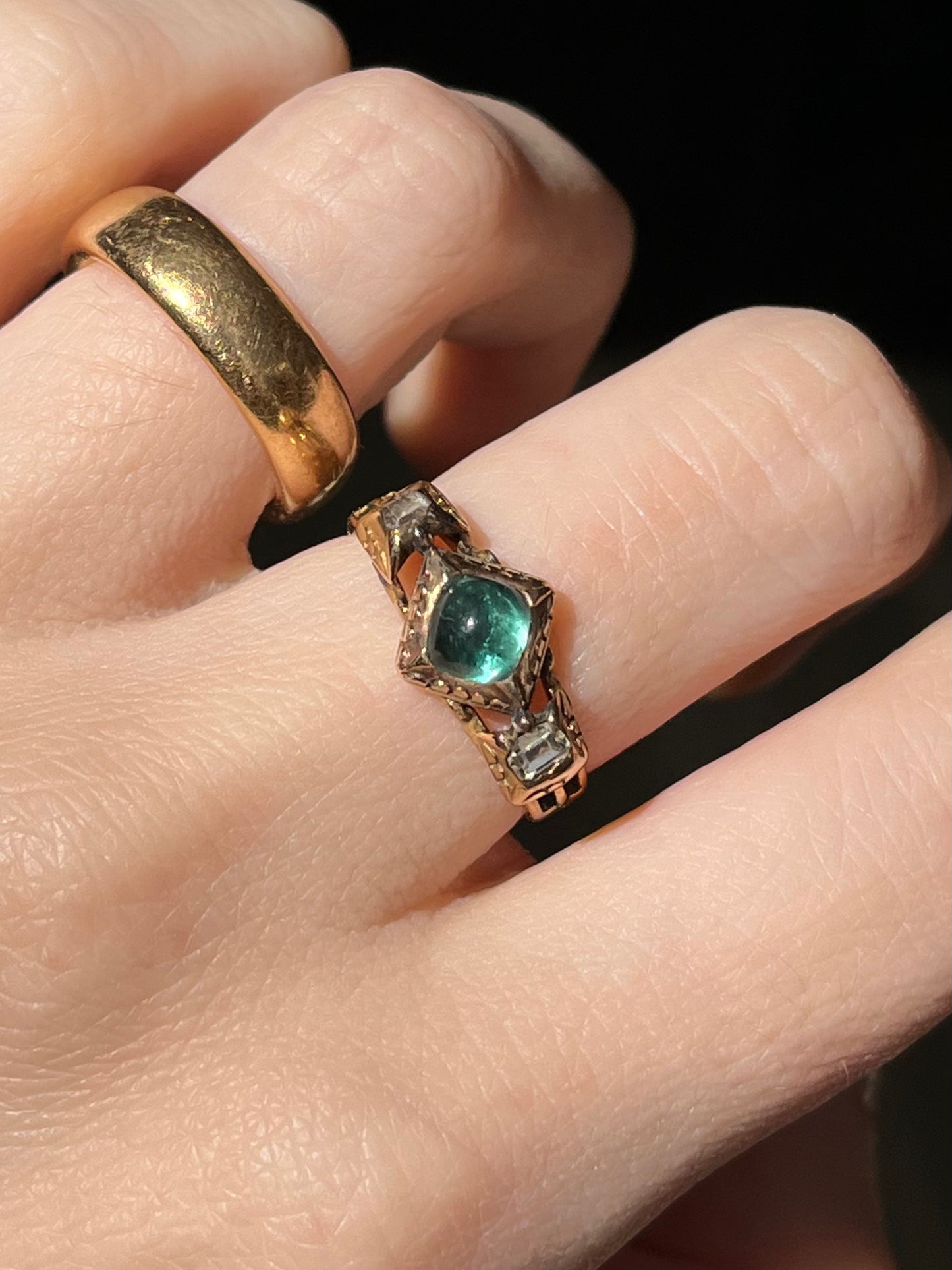 18th Century Emerald and Diamond Ring